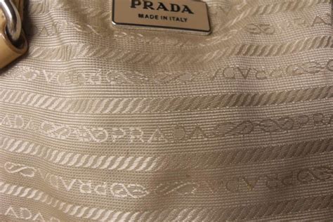 prada authentic handbags guide.